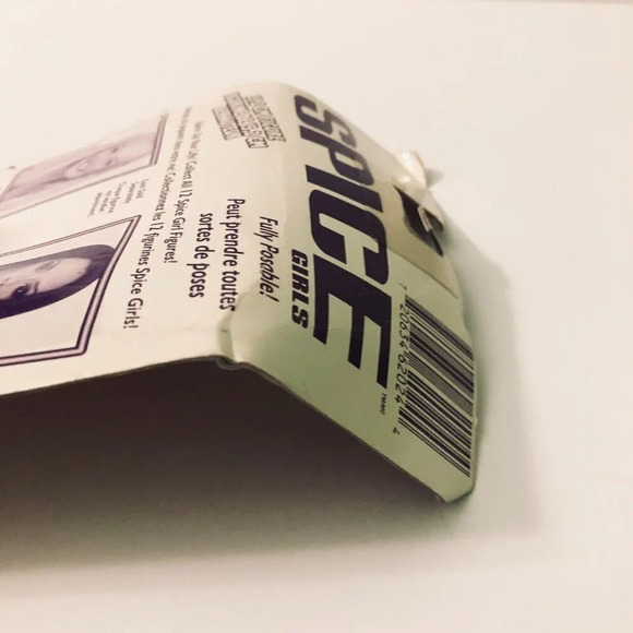 Vintage 1998 Scary Spice Girls 6 Inch Tall  Action Figure Doll Mel B Damaged - Picture 5 of 16